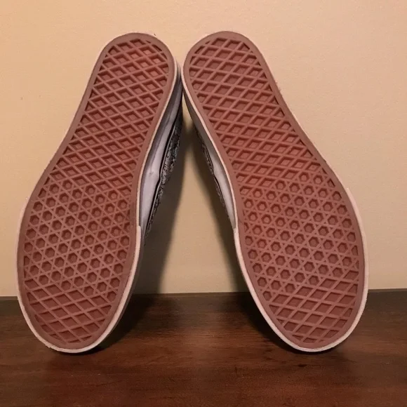 Vans x Liberty women’s shoes - Picture 5 of 6